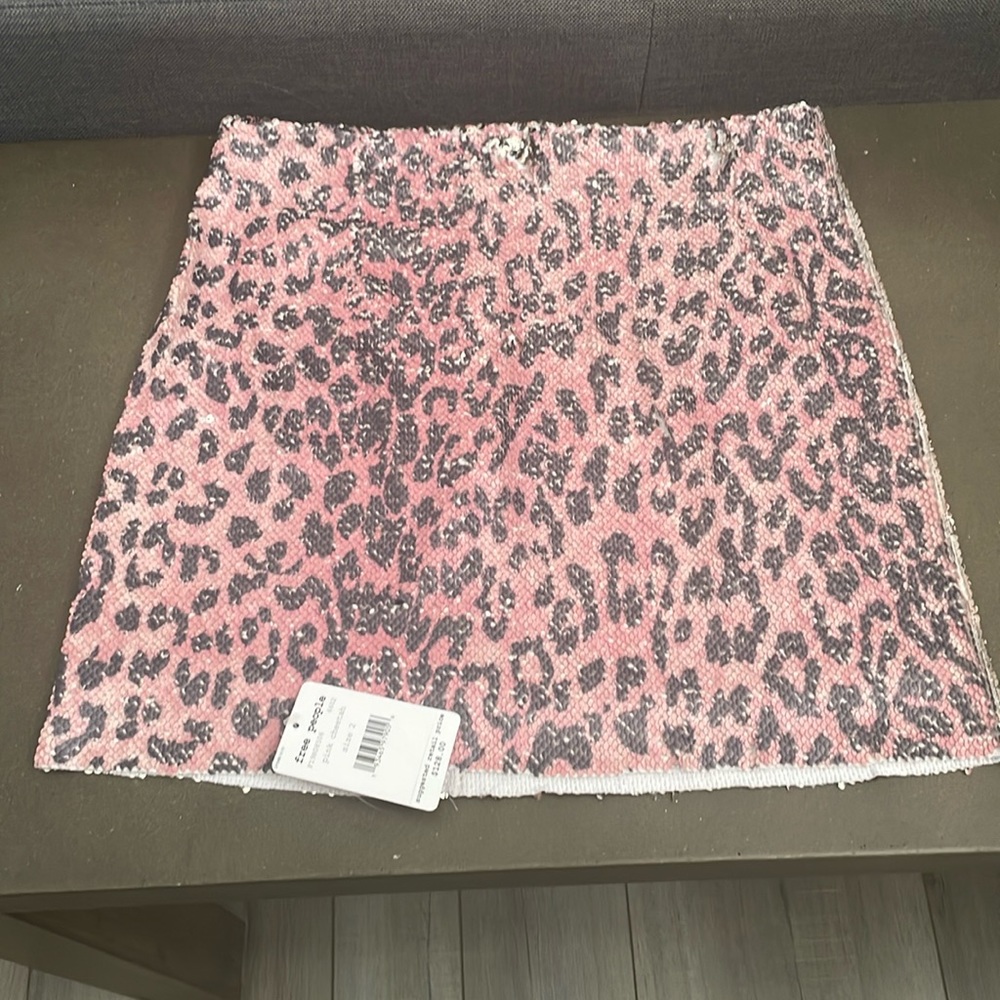 Free People Pink Cheetah Sequin Skirt. Size 2. NWT.